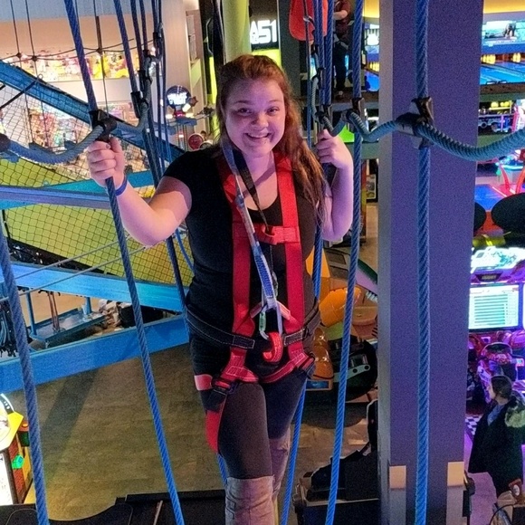 Meet your Posher, Ruth - Picture 1 of 1